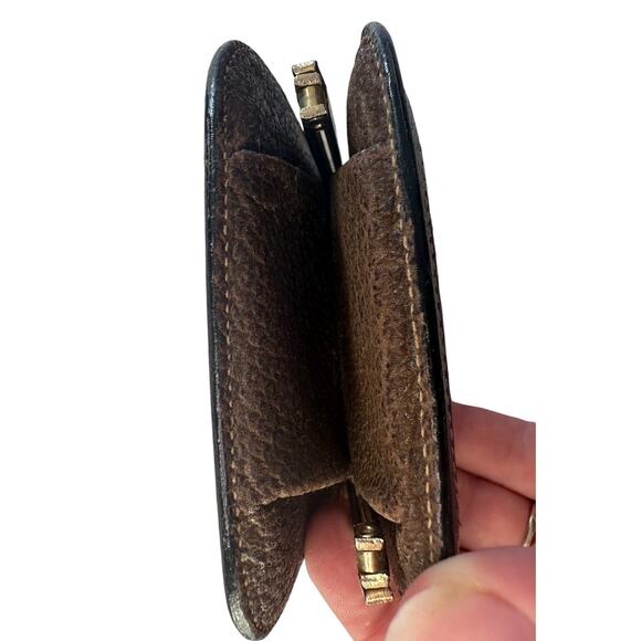 Gucci GG Kiss Lock Leather Coin Pouch -Great Vintage Gucci Find! - Picture 8 of 16